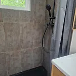 La Sérénité Balinaise, Et Sdb Privée, Jardin , Piscine En Saison, Près De Chantilly, Parc Astérix Et Cdg Et Paris En 20' * Orry-La-Ville