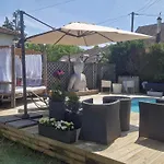 La Serenite Balinaise, Et Sdb Privee, Jardin , Piscine En Saison, Pres De Chantilly, Parc Asterix Et Cdg Et Paris En 20' Homestay szállás Orry-la-Ville