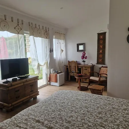 Séjour chez l'habitant La Sérénité Balinaise, Et Sdb Privée, Jardin , Piscine En Saison, Près De Chantilly, Parc Astérix Et Cdg Et Paris En 20' Orry-La-Ville