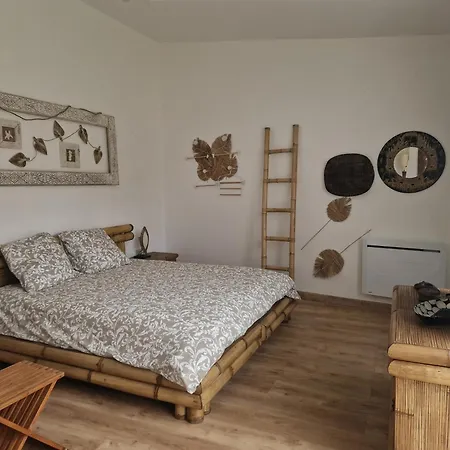 La Sérénité Balinaise, Et Sdb Privée, Jardin , Piscine En Saison, Près De Chantilly, Parc Astérix Et Cdg Et Paris En 20' * Orry-La-Ville