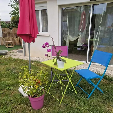 La Serenite Balinaise, Et Sdb Privee, Jardin , Piscine En Saison, Pres De Chantilly, Parc Asterix Et Cdg Et Paris En 20'