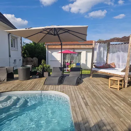 La Serenite Balinaise, Et Sdb Privee, Jardin , Piscine En Saison, Pres De Chantilly, Parc Asterix Et Cdg Et Paris En 20' Homestay szállás