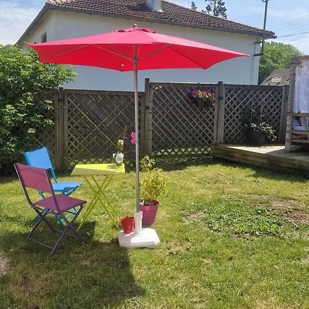 La Serenite Balinaise, Et Sdb Privee, Jardin , Piscine Et Jacuzzi En Saison, Pres De Chantilly, Parc Asterix Et Cdg Et Paris En 20' Homestay Orry-La-Ville