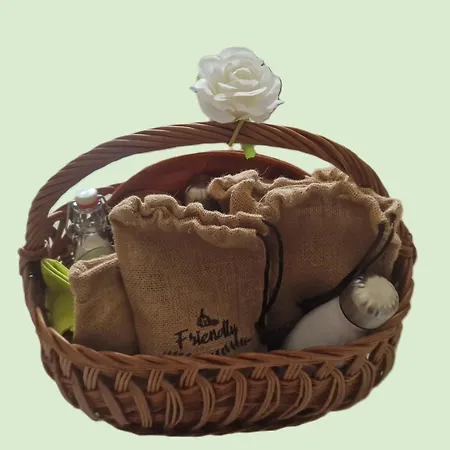 La Sérénité Balinaise, Et Sdb Privée, Jardin , Piscine En Saison, Près De Chantilly, Parc Astérix Et Cdg Et Paris En 20' Séjour chez l'habitant